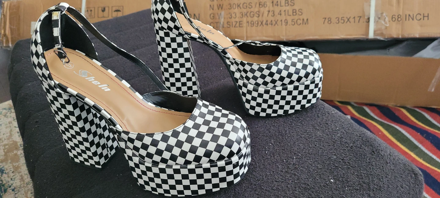 SHEIN Black & White Checkered Platform Heels Size 9 - photo 2