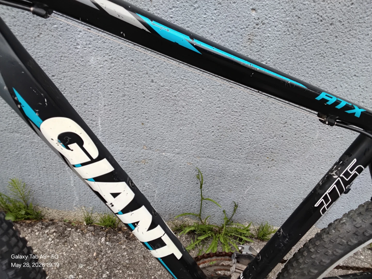 GIANT "ATX ~Aluminum ~20.5" frame/27.5 wheels - photo 2
