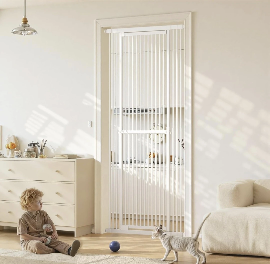 Adjustable Height Pet Gate 51"-87" White