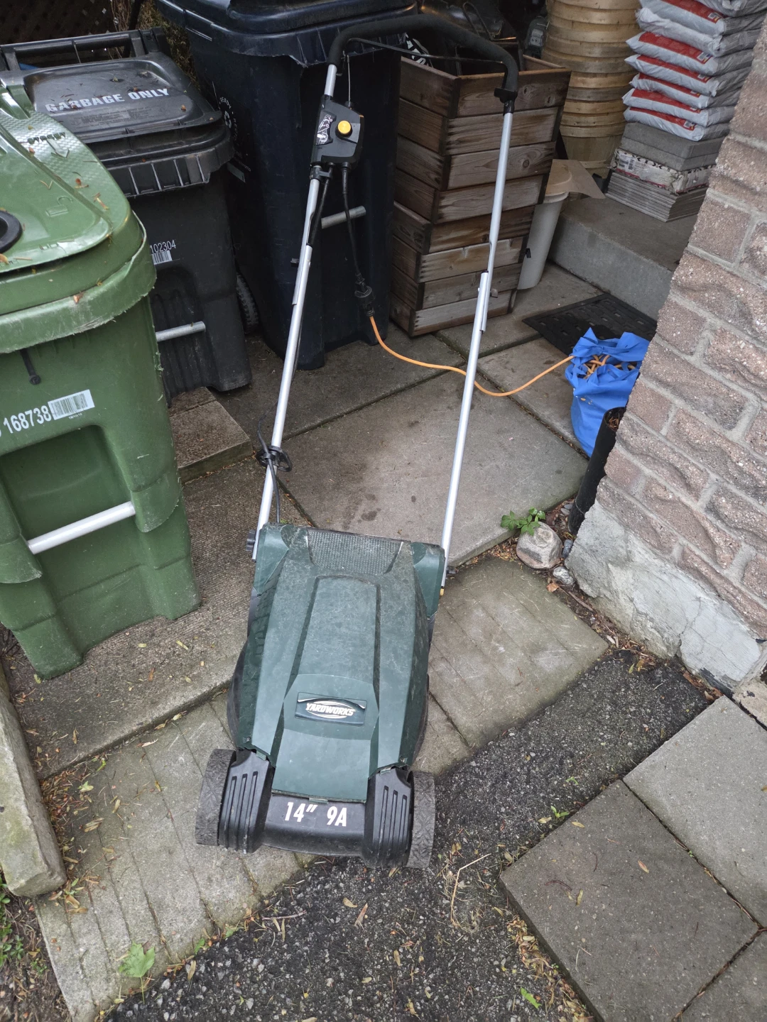 Greenworks 14" 9A Electric Mower - photo 2