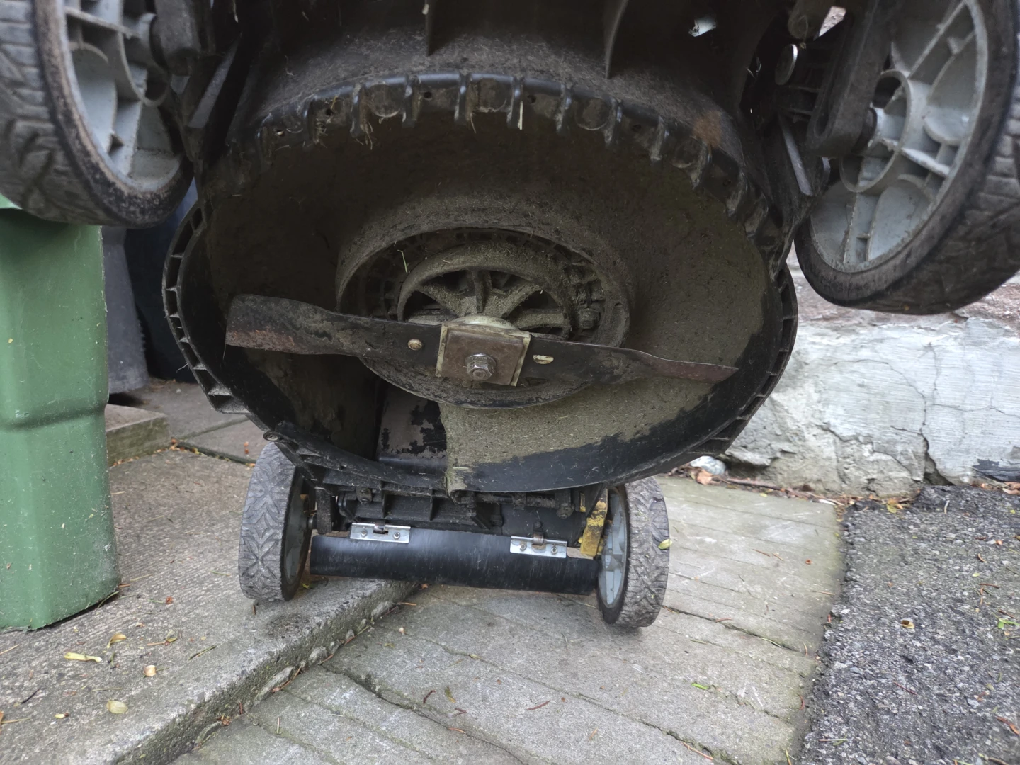 Greenworks 14" 9A Electric Mower - photo 4