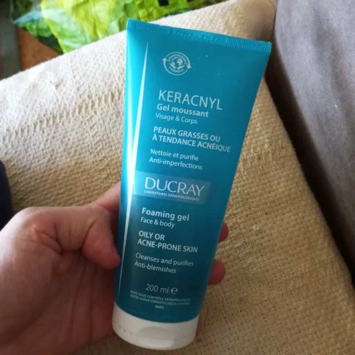 Ducray Keracnyl Foaming Gel Face & Body 200 ml