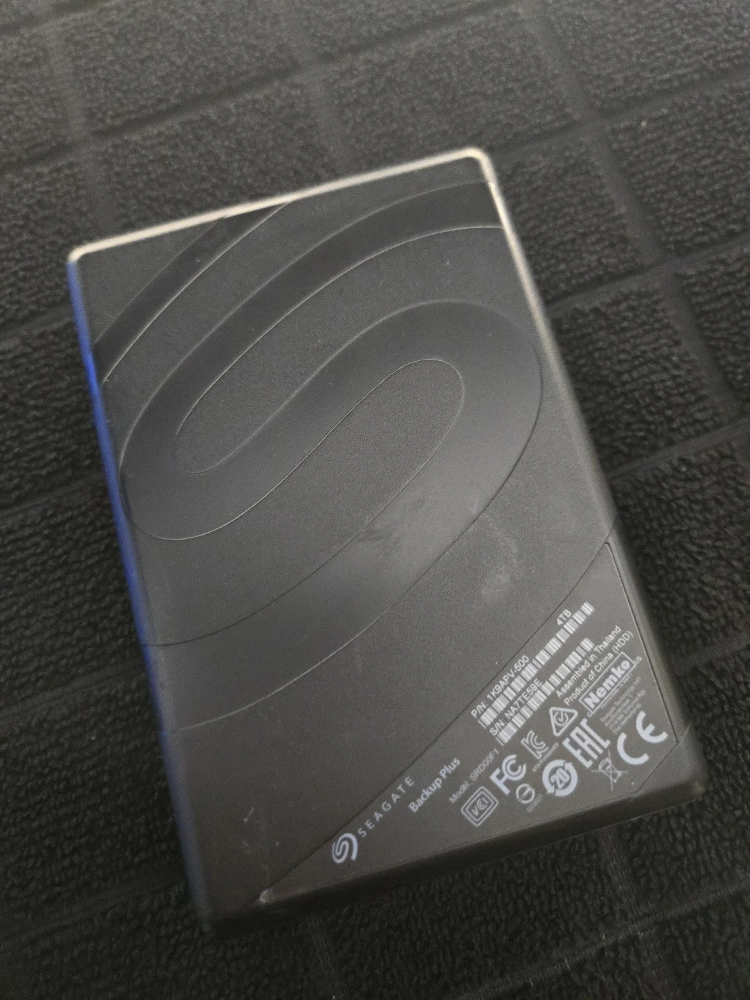 Seagate 4TB Backup Plus Portable External Hard Drive - photo 2