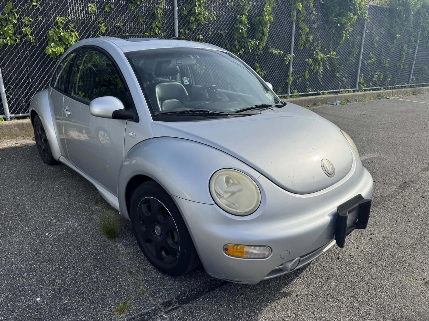 2003Silver Volkswagen Beetle - photo 2