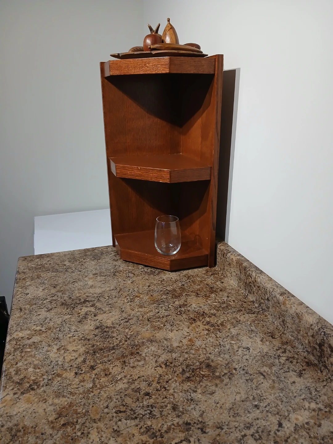 Corner shelf. 30cm x 30cm - photo 2