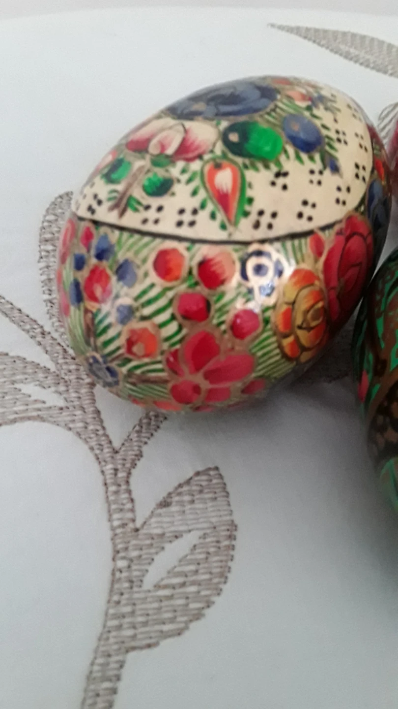 NEW SET OF 3 HAND-PAINTED DECORATIVE  EASTER EGGS - photo 5
