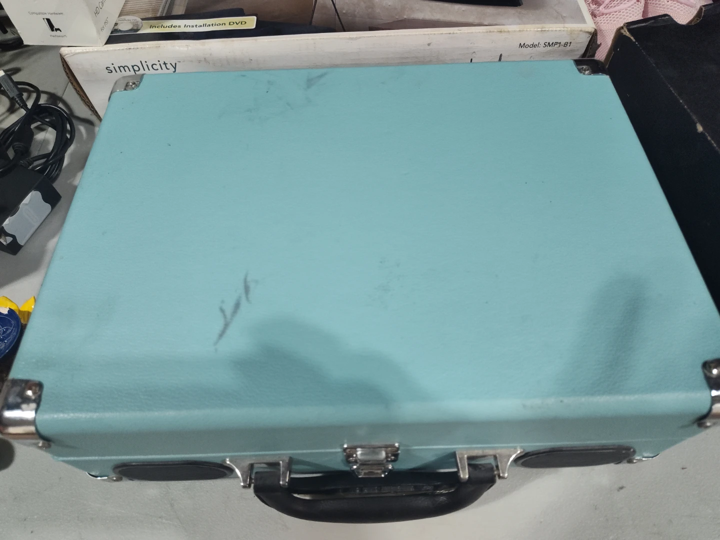 1 by One Vintage Turntable Record Player - photo 3