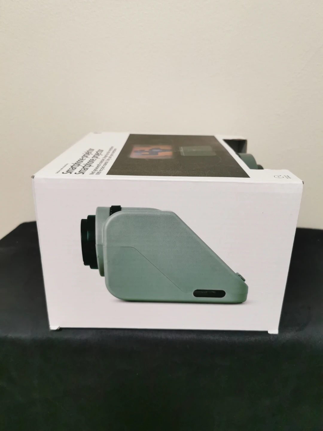 Smartphone Projector - Portable Mini Projector - photo 4