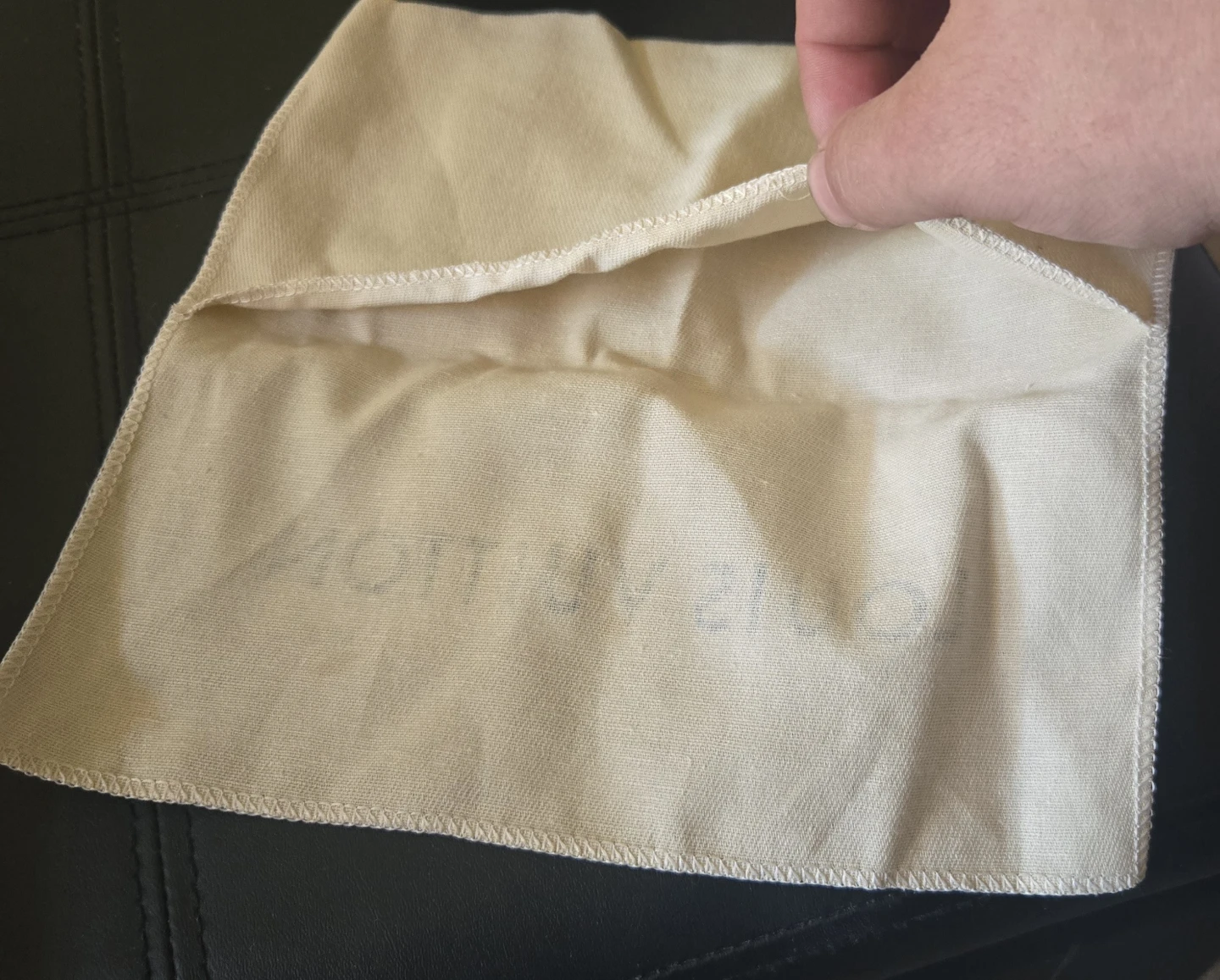 LOUIS VUITTON Dust Bag - photo 2