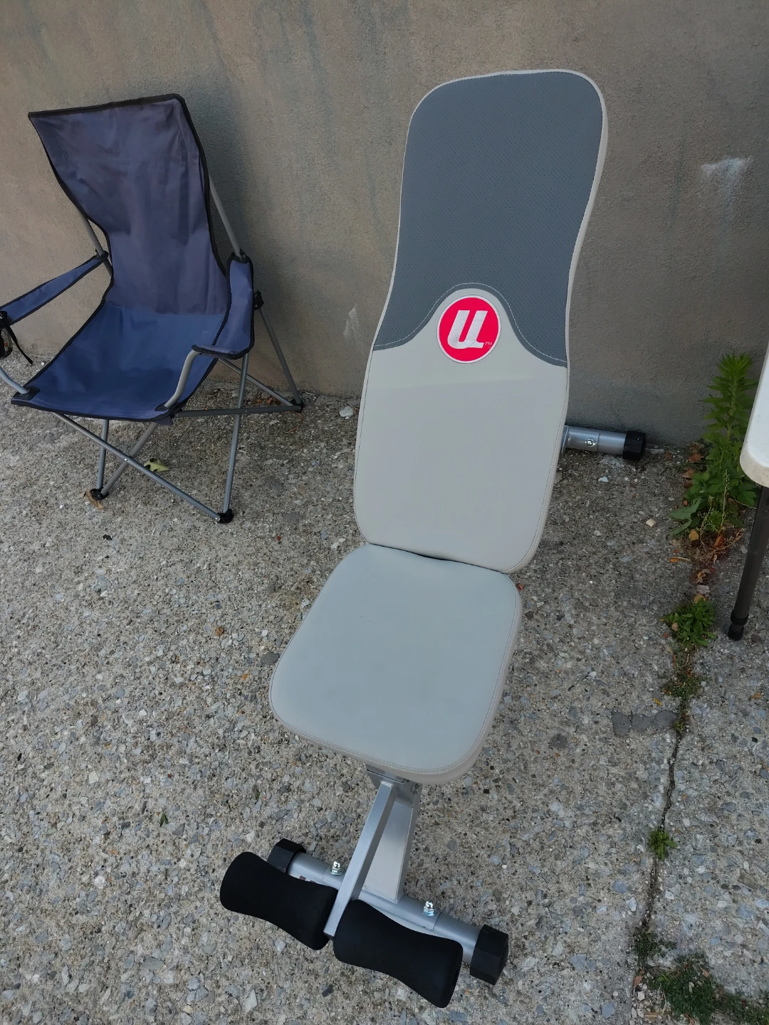 Weight bench