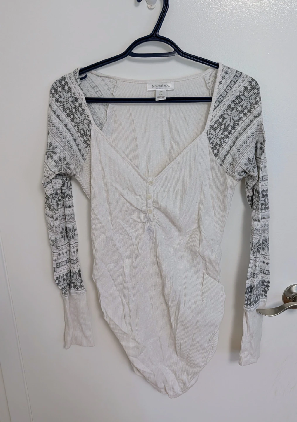 Motherhood Maternity Long Sleeve Thermal Top - Women's Medium