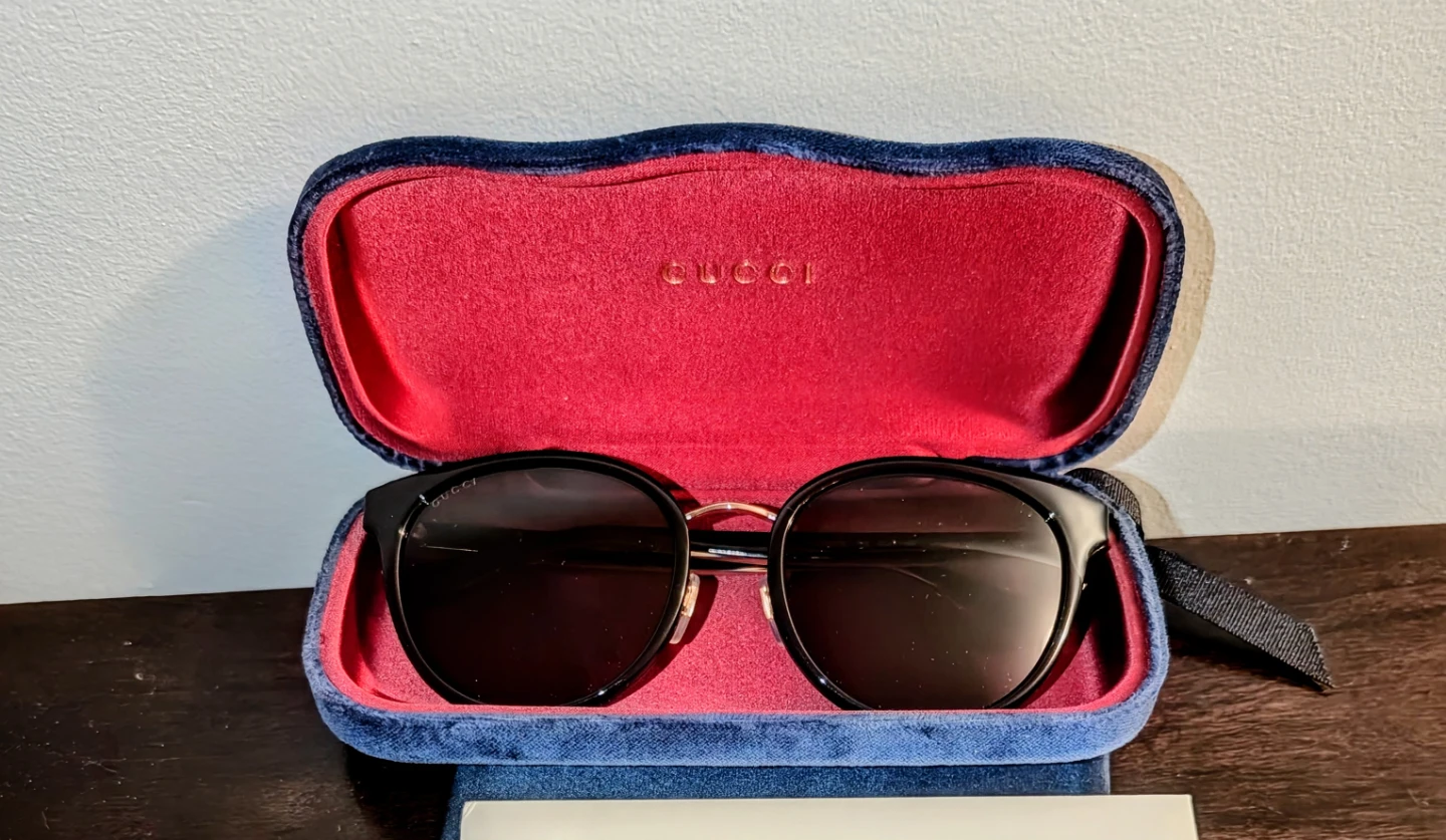 Gucci Sunglasses GG0850SK