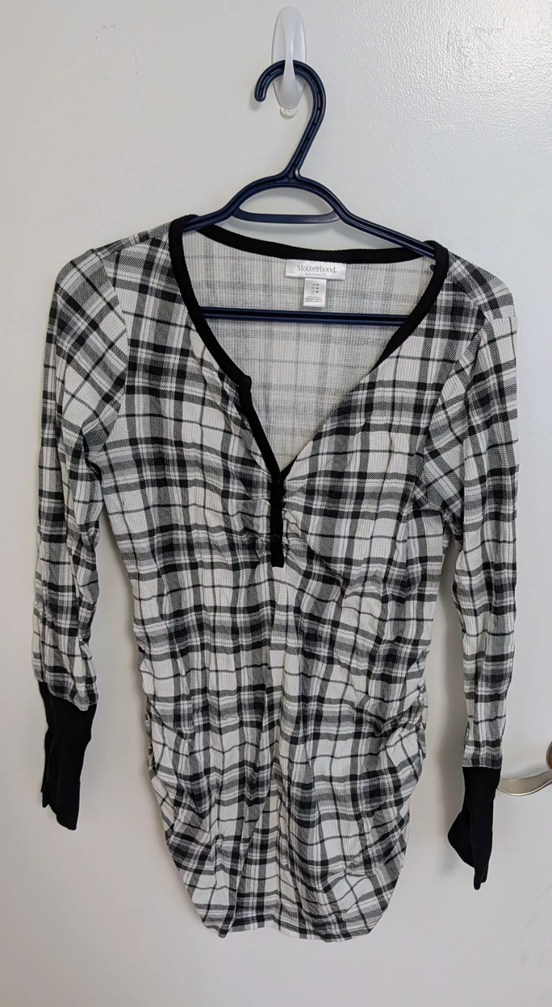 Motherhood Maternity Plaid Henley Shirt - Size Medium