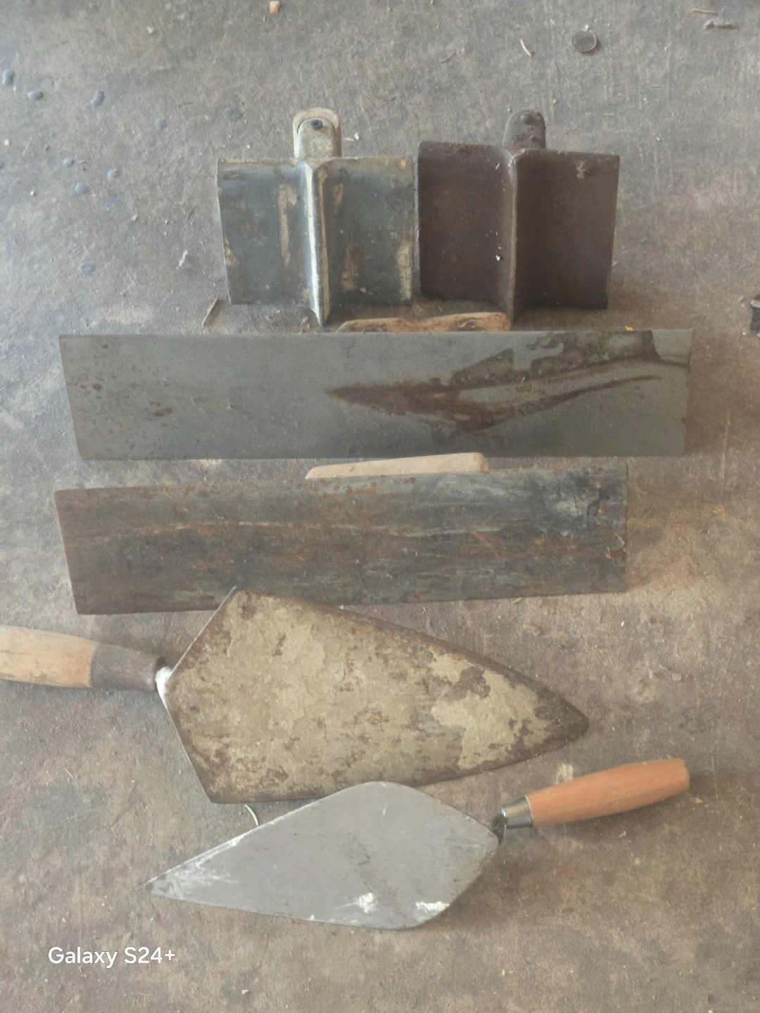 Assorted Trowels and Masonry Tools - photo 2