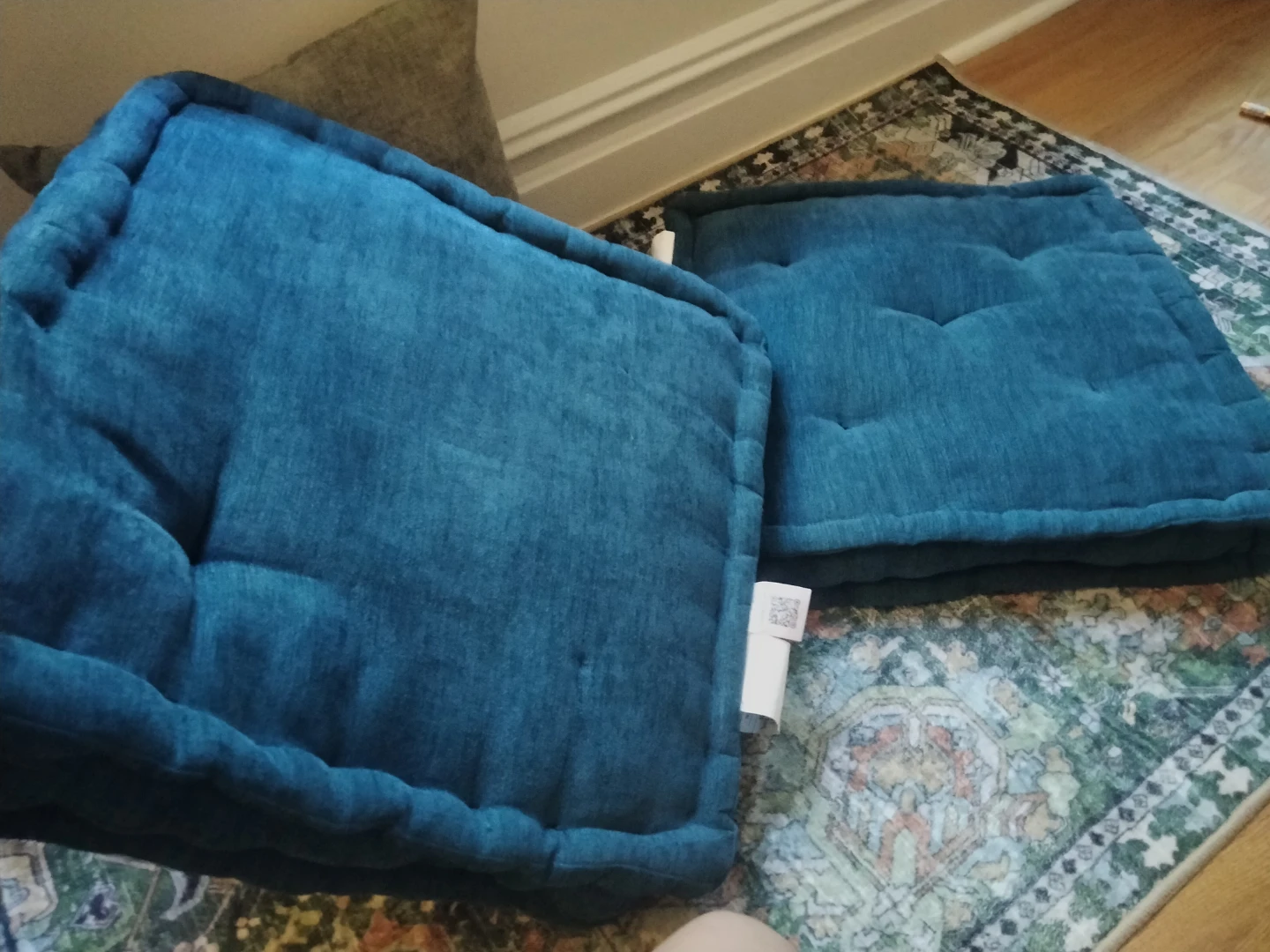 Floor pillow set - photo 3