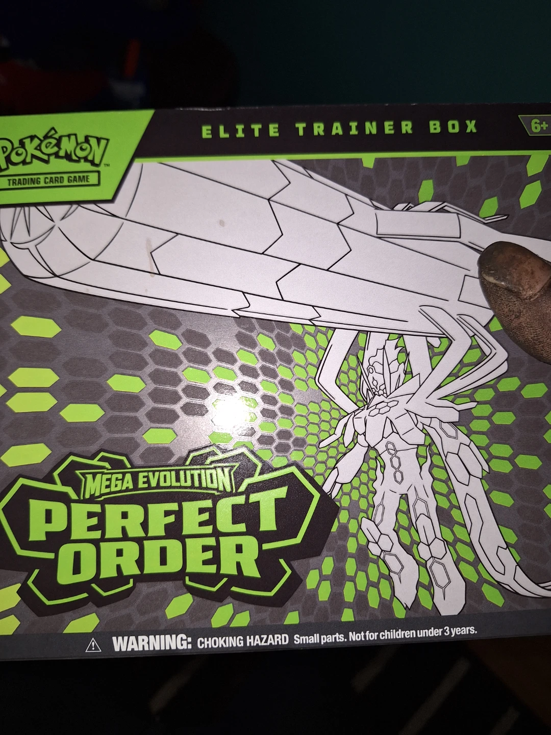 Pokemon Elite Trainer Box - Mega Evolution Perfect Order