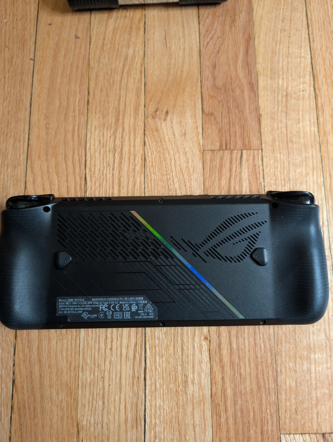 ASUS ROG Ally X 24gb Handheld Gaming Console - photo 3