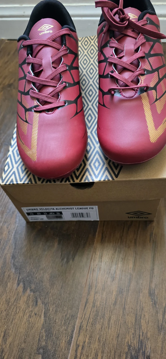 8.5 Umbro Soccer cleats ⚽ - photo 2