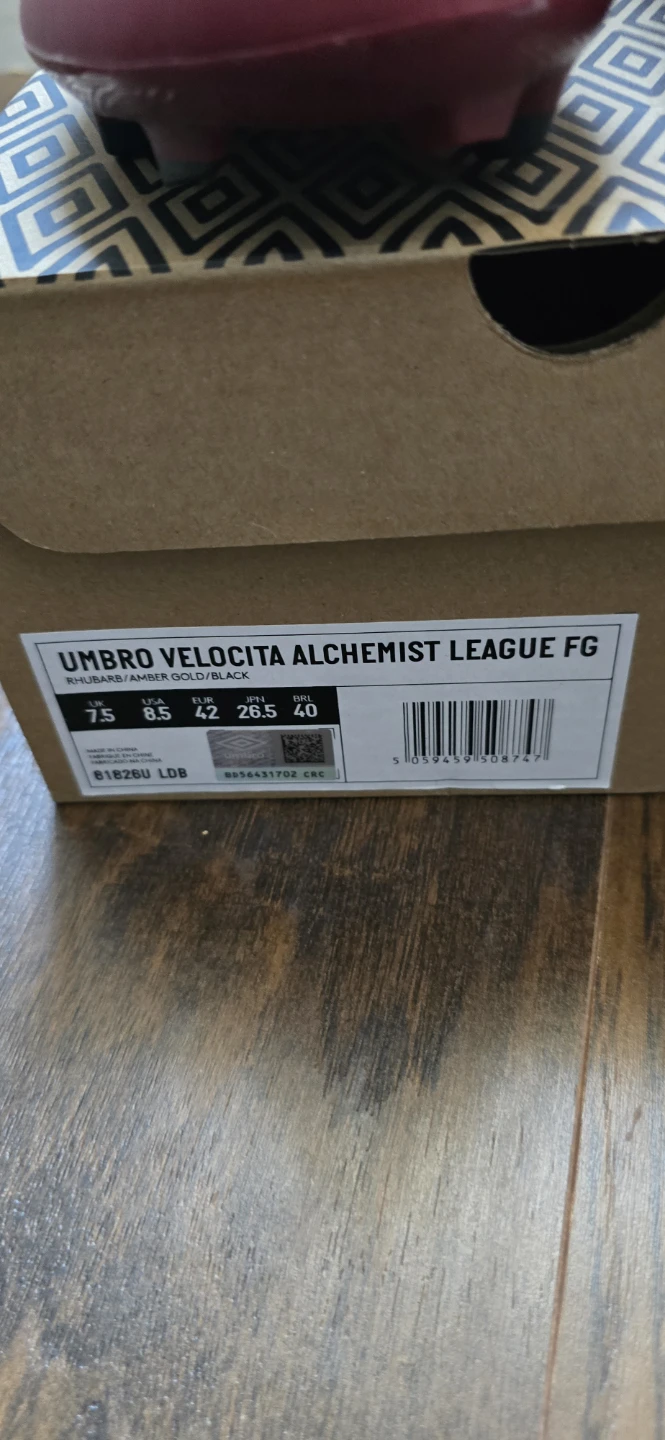 8.5 Umbro Soccer cleats ⚽ - photo 5