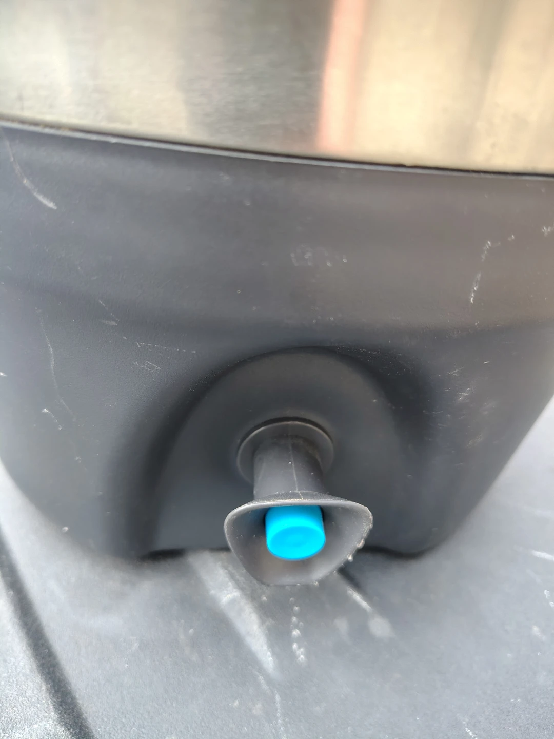 Bubba 3 Gallon Insulated Water Cooler - photo 3
