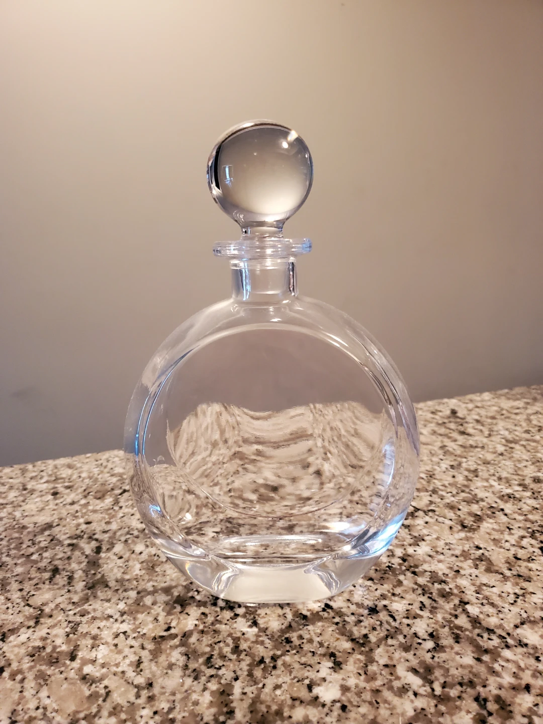 Glass Decanter with Stopper