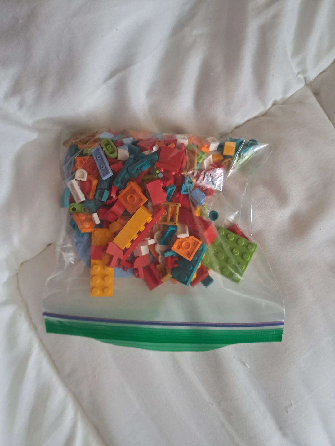 Special Edition LEGO Year of the Dragon Building Set - photo 4