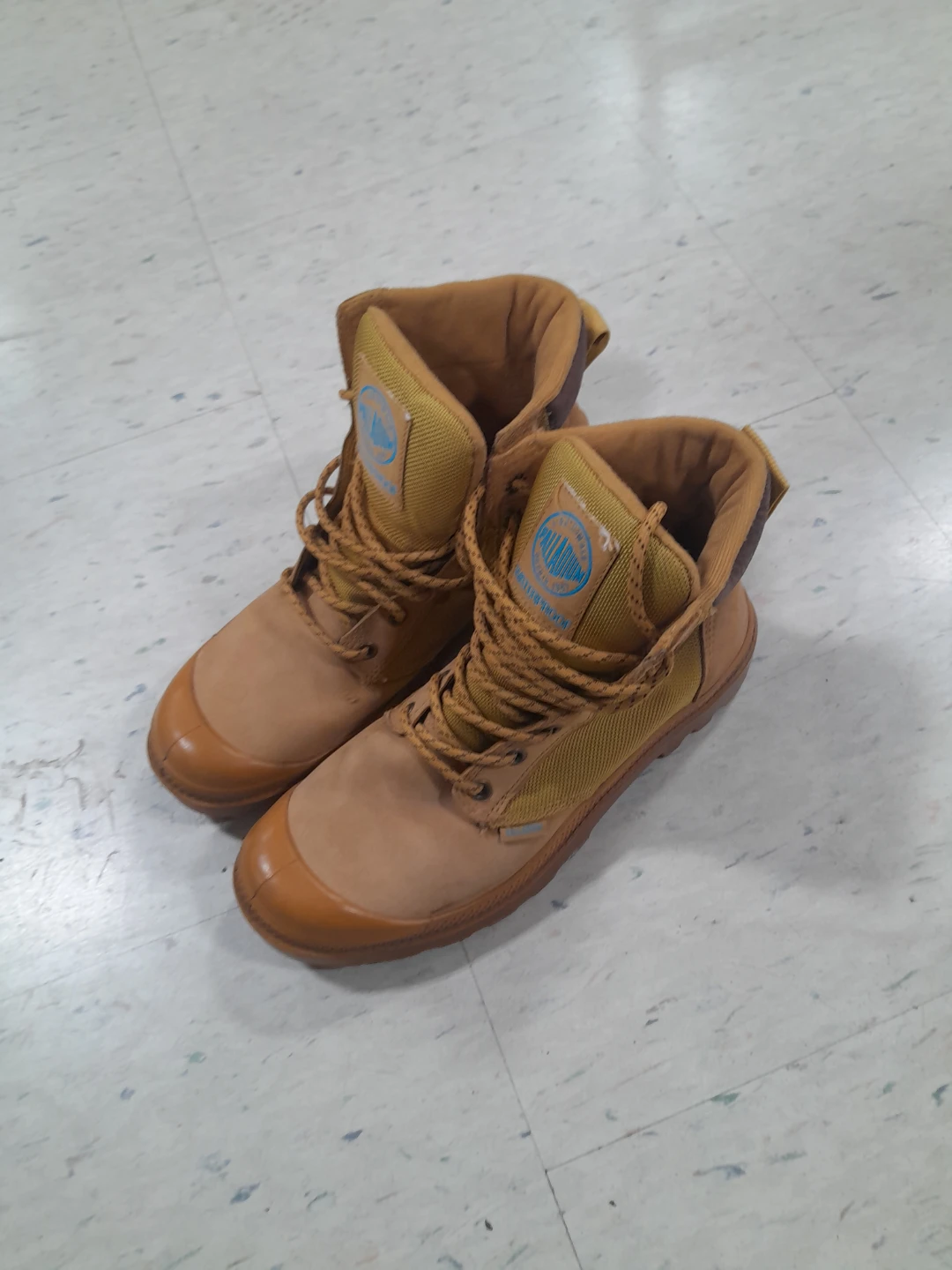 Palladium Pampa Hi Boots Men's Size 7 - photo 4