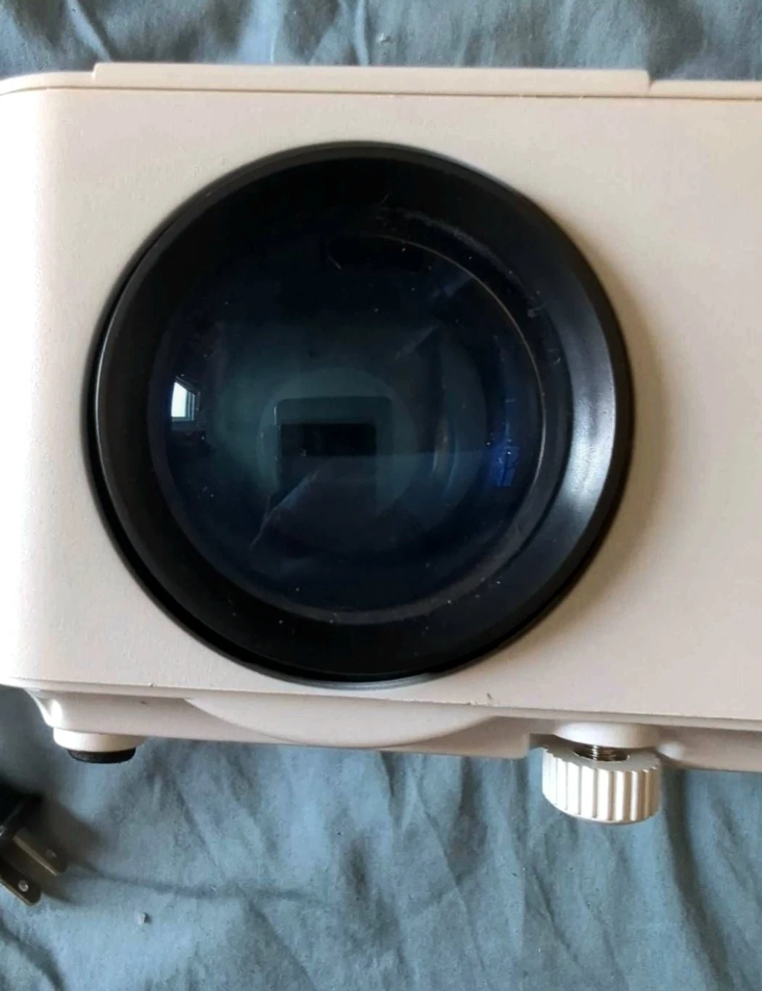 Mini LED Projector
