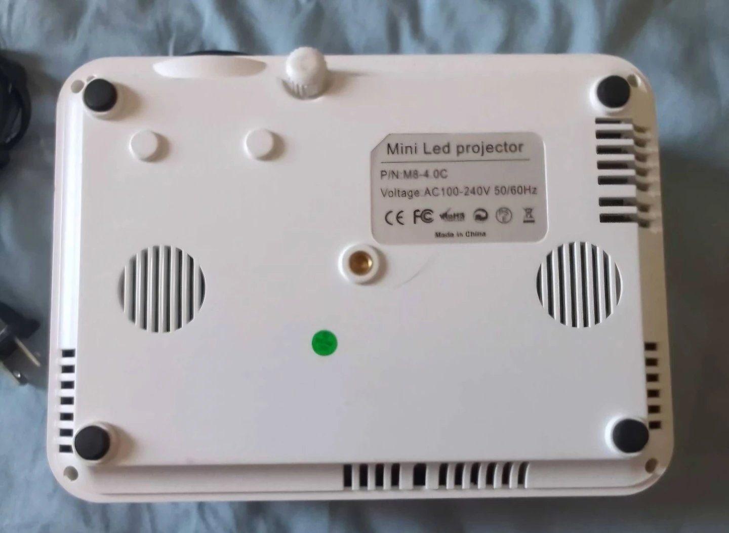 Mini LED Projector - photo 4