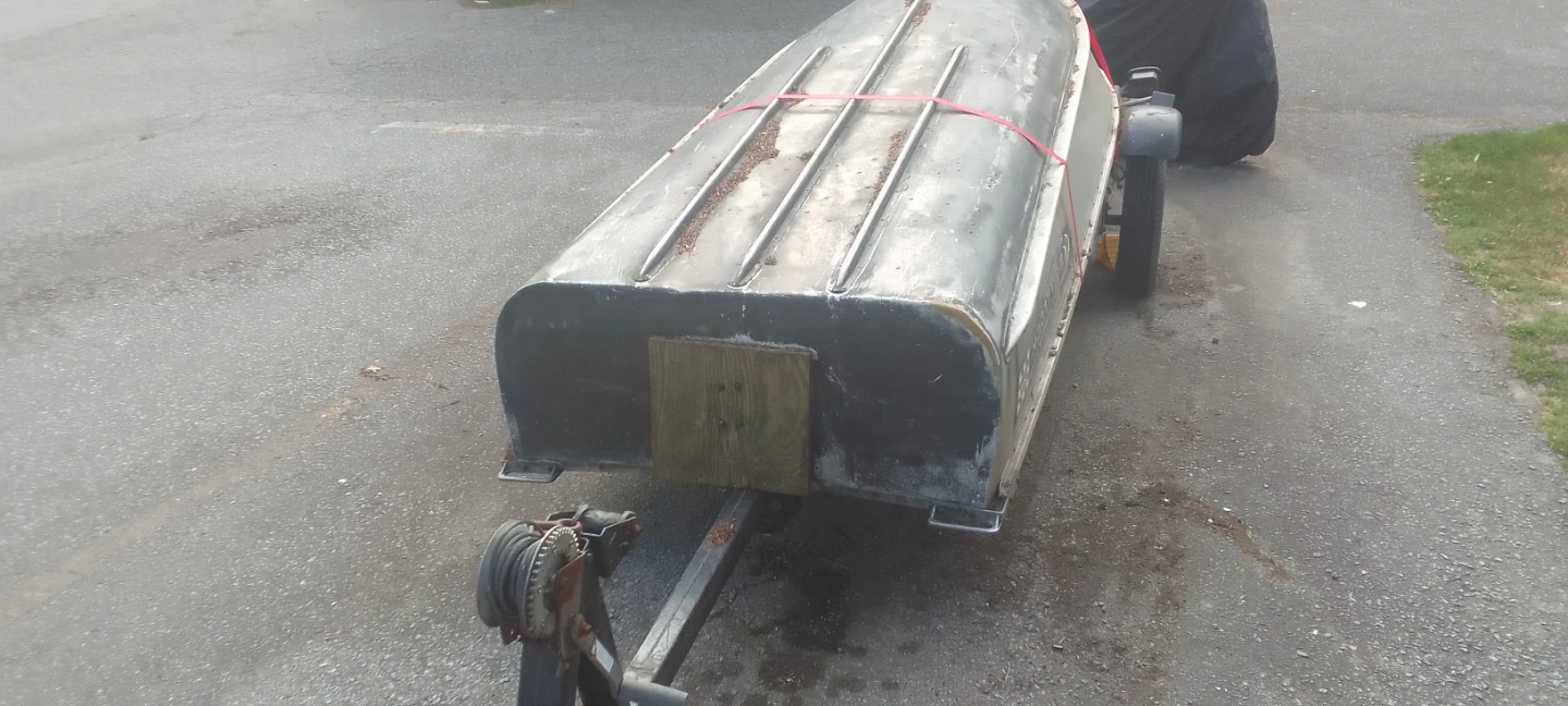 McCulloch 12' Aluminum boat & trailer - photo 4