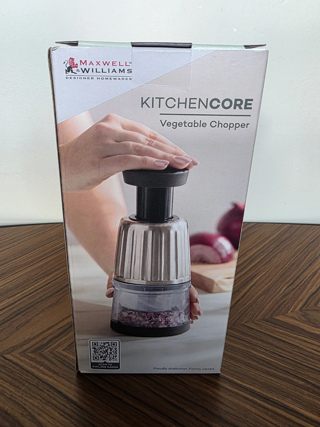 New Maxwell Williams Kitchencore Vegetable Chopper