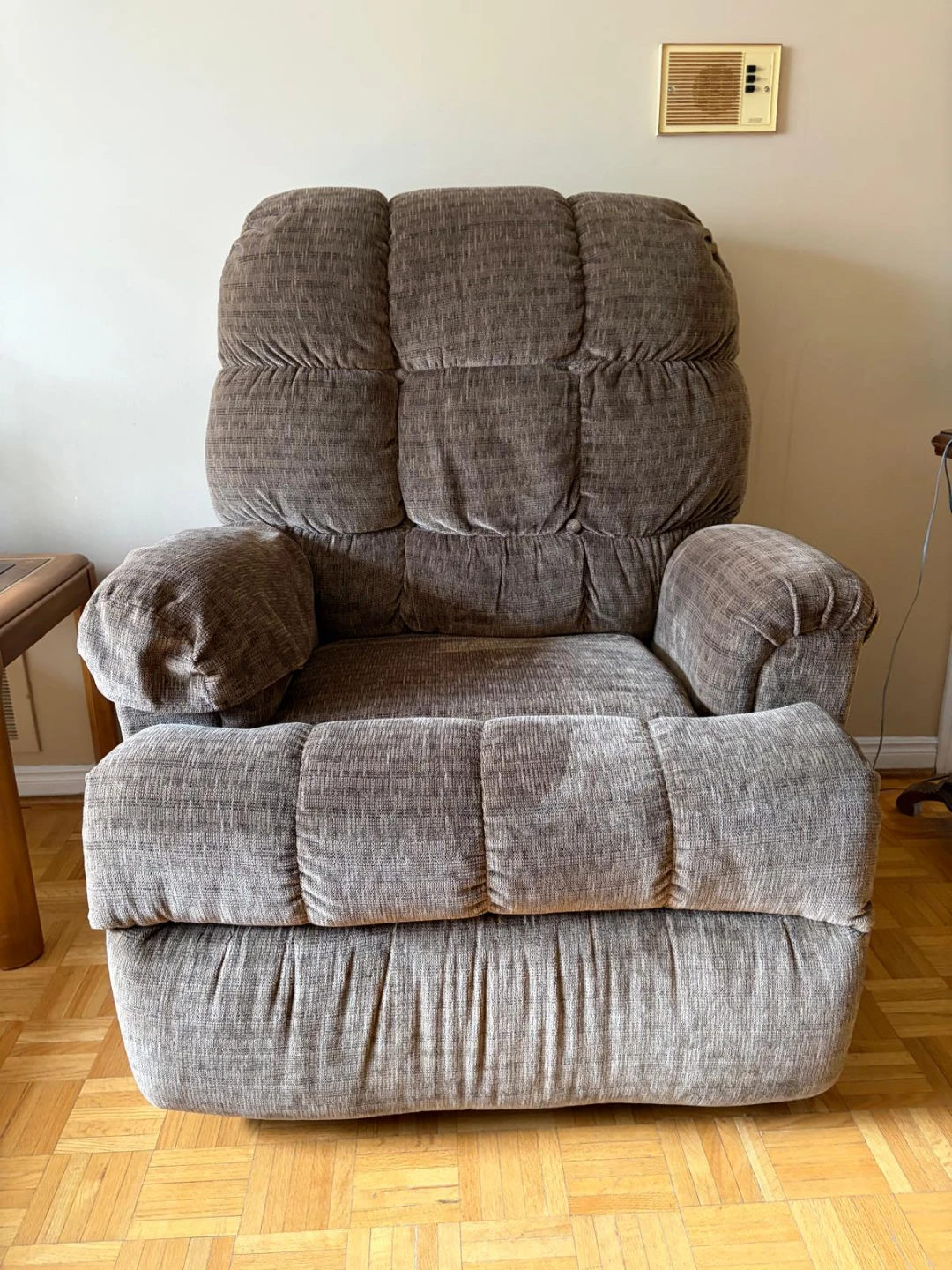Brown Recliner Chair with Power Lift