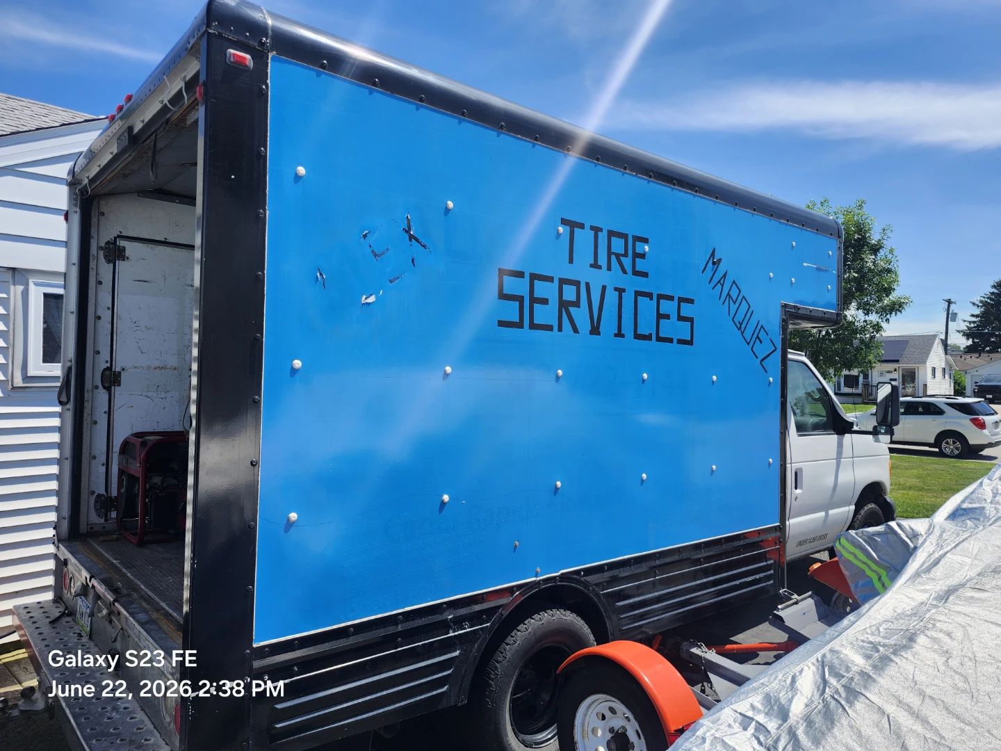 Mobil tire repair ( 2006 ford ecoline) - photo 2