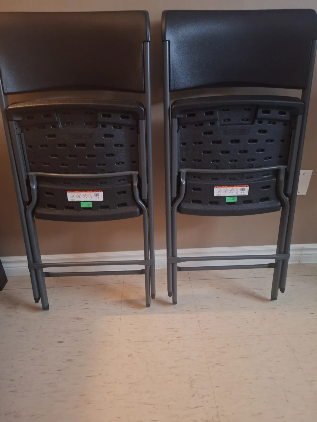 Black Folding Chairs (Set of 2) - photo 3