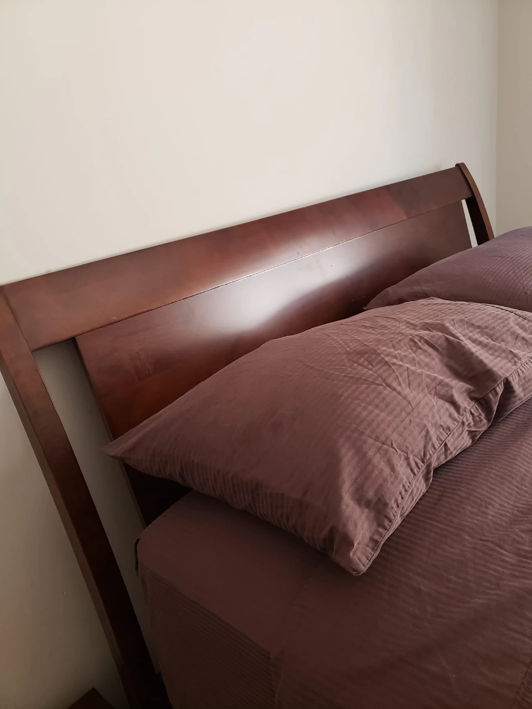 Wooden Sleigh Bed Frame and Dresser Set - photo 3