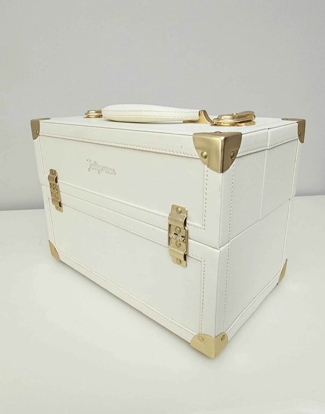 Jewelry Makeup Storage Case - photo 3