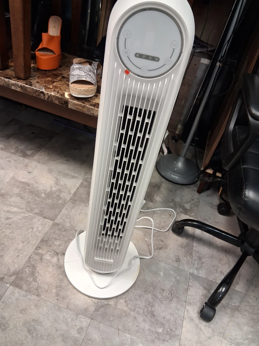 Honeywell Tower Fan - photo 3