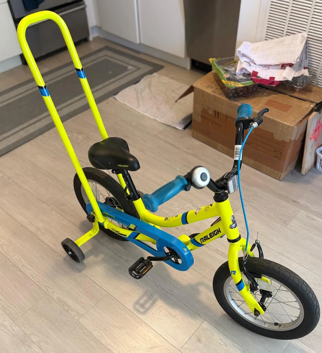 Raleigh Kids Bike with Training Wheels - photo 5