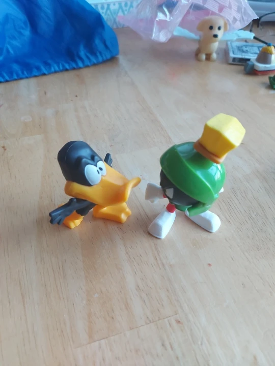 McDonald's Daffy Duck & Marvin Martian figures