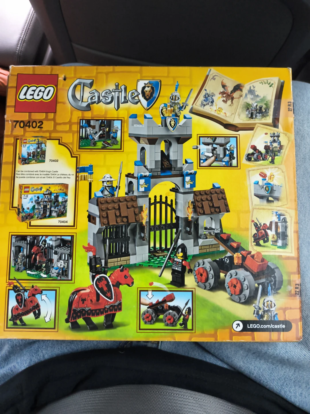 LEGO Castle The Gatehouse Raid 70402 - photo 2