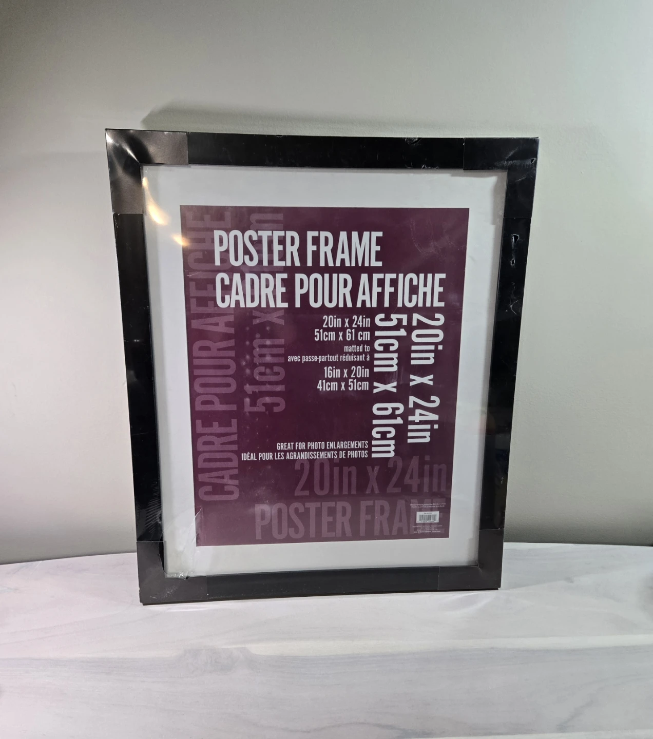 Poster Frame 20" x 24"
