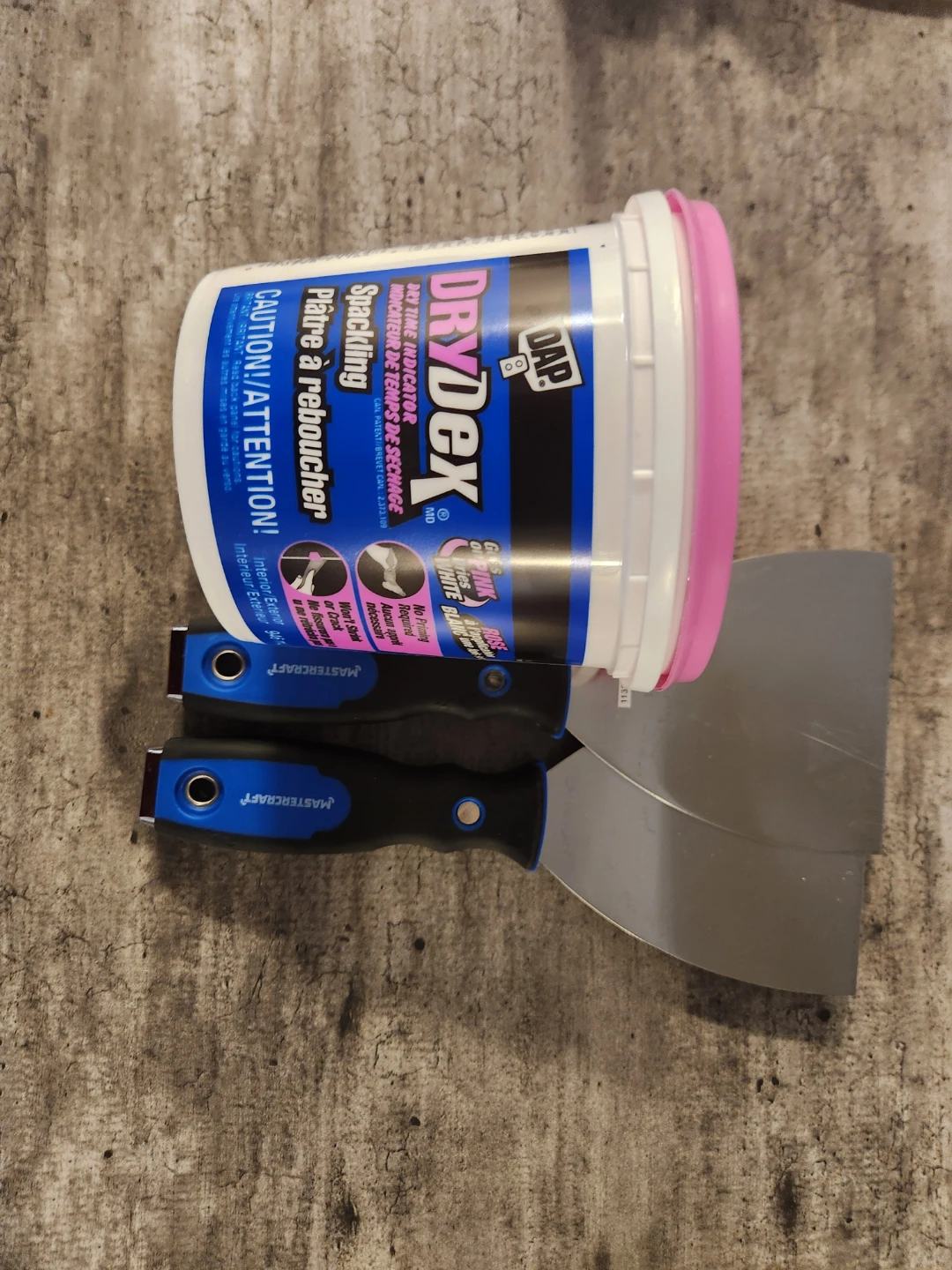 DAP DryDex Spackling Compound and Mastercraft Putty Knives
