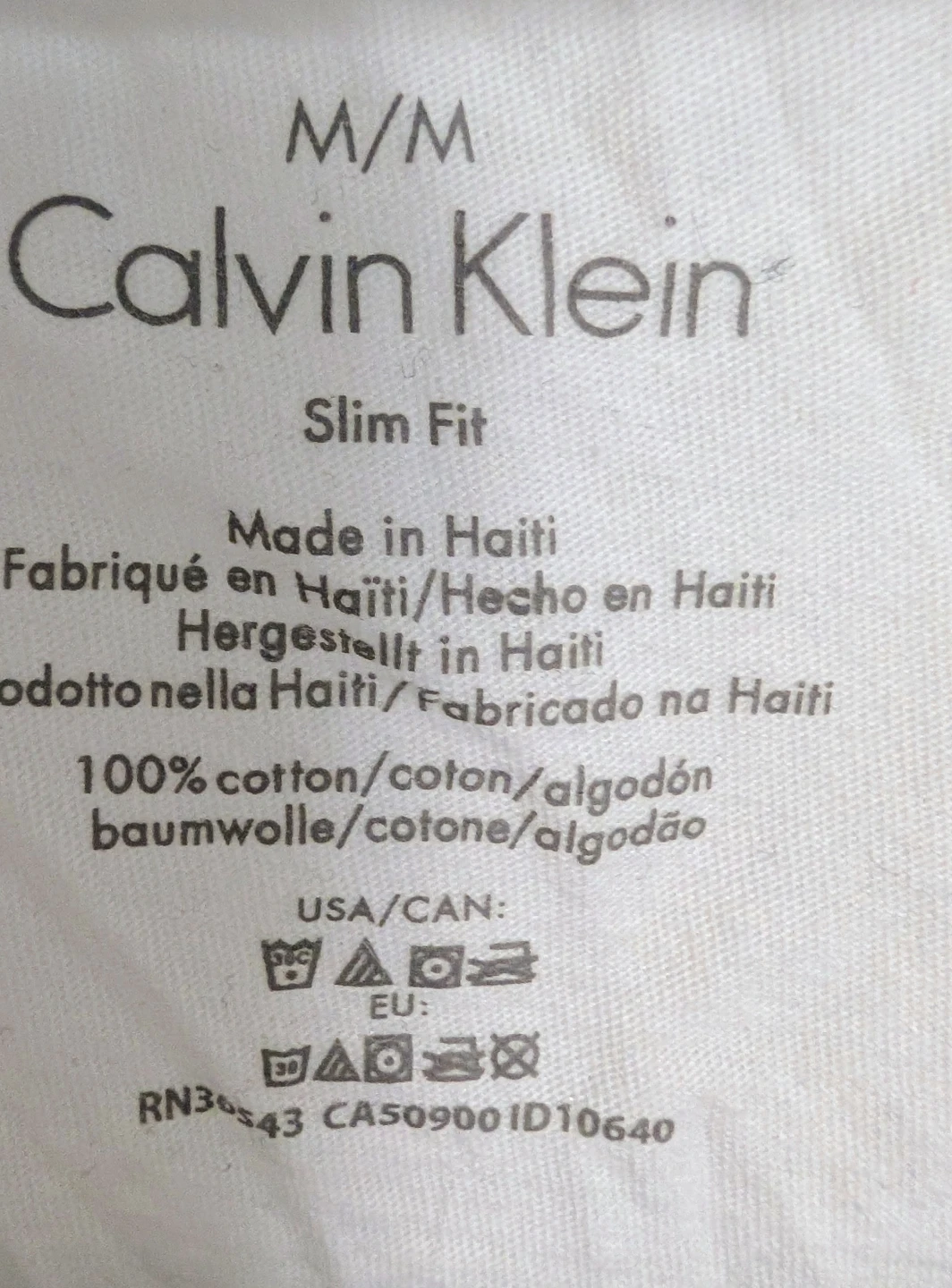 Calvin Klein Slim Fit V-Neck T-Shirt - Men's Medium - photo 2