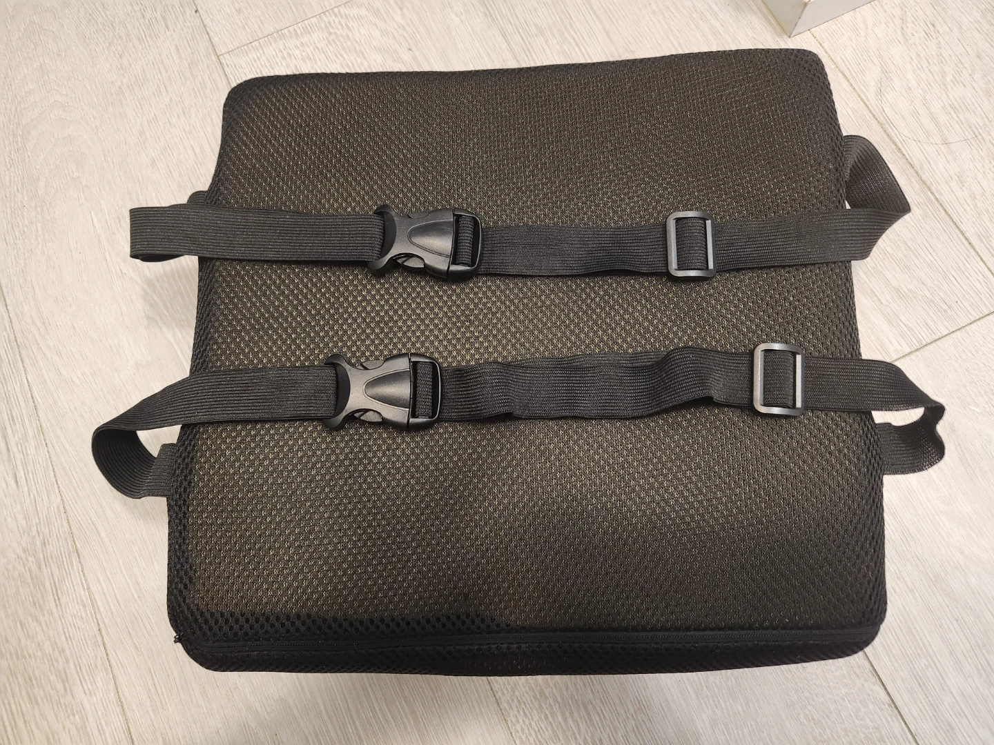 Chair Back Cushion - photo 3