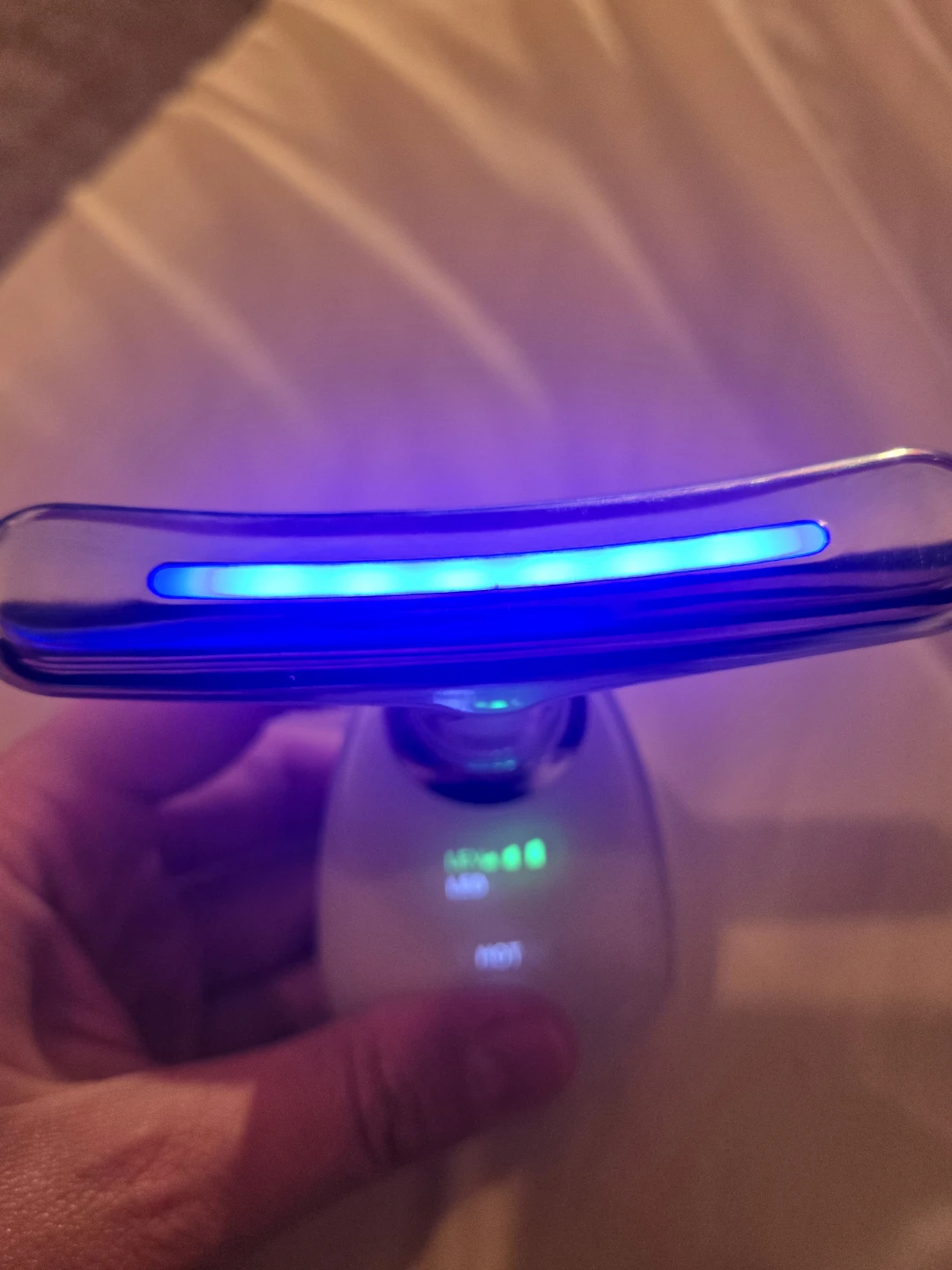 LED Device for Neck and Face - photo 5