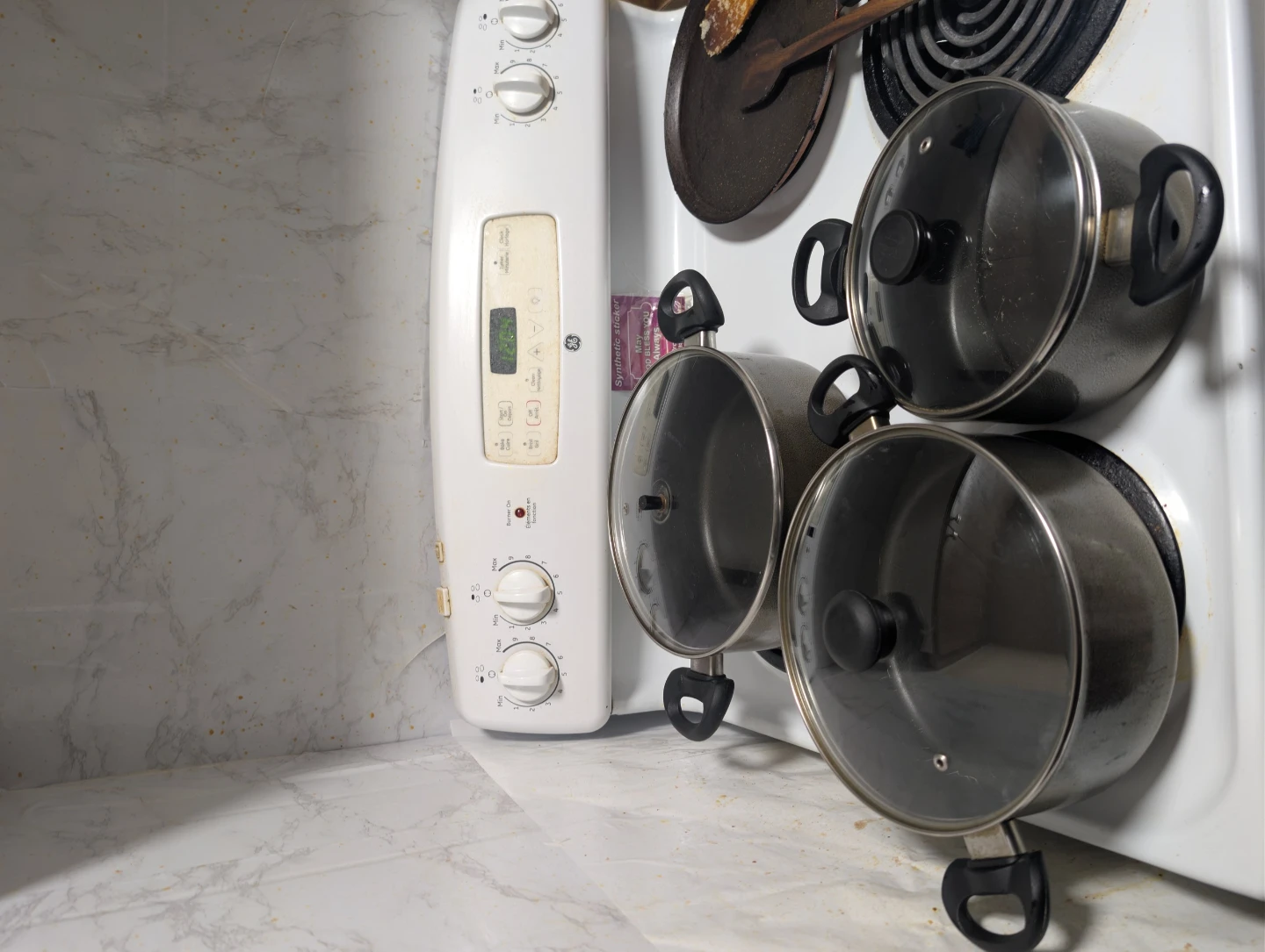 Moving sale - Cookware Set with Lids - photo 3