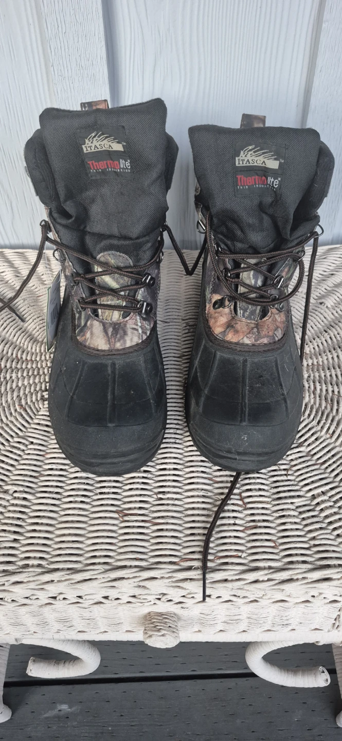 Itasca Men's Winter Boots - Brand new