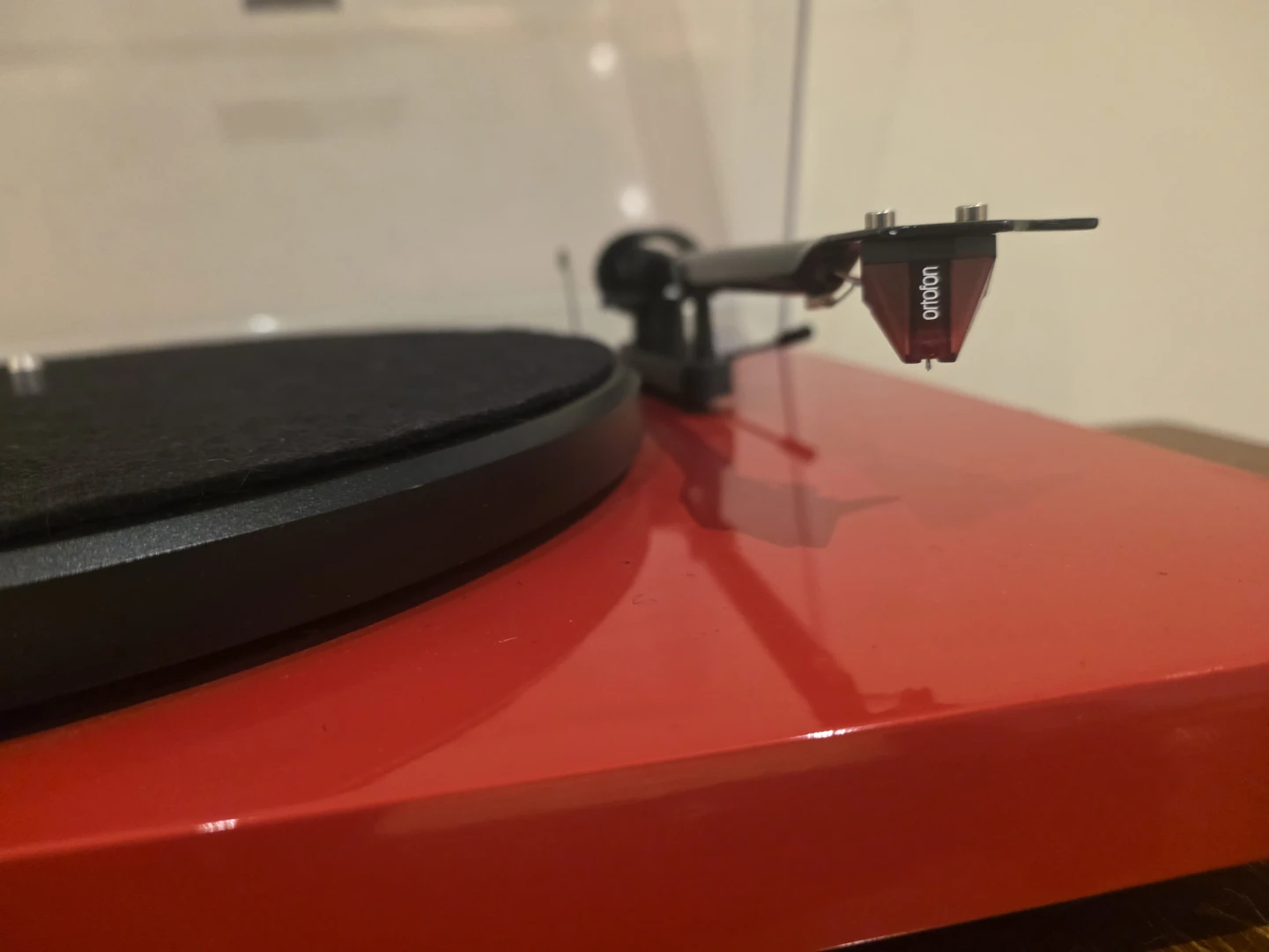 Pro-Ject Carbon Turntable - photo 3