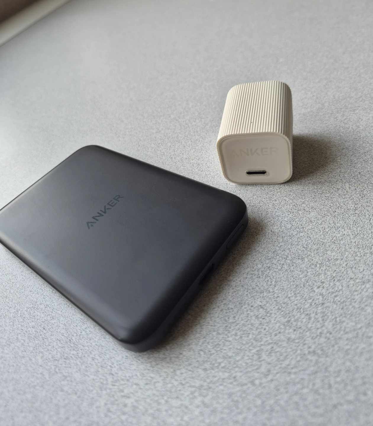 Anker Magnetic Power Bank and Charger