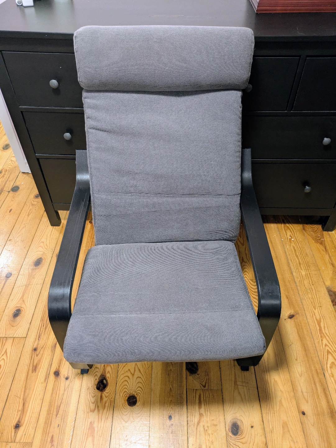 Two IKEA Poäng Armchair - Black and Grey - photo 3